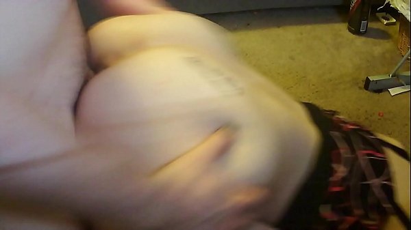 Bails and kails fucking on ther floor for verification