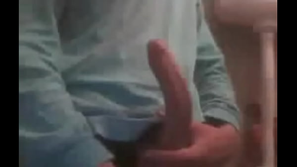 chacalito en la camara con buena verga 