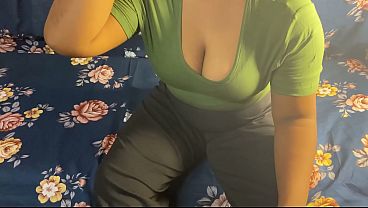 Nonton Kiraya Na De Paaya To Room Malkin Ne Kaha Chodo Mujhe Sab Maaf, Hindi Voice thumbnail