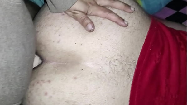 Play MP4 - Me pone el dildo en mi culo mi polola somos bisexual