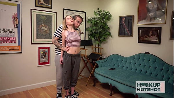 Tiny hooker nikole nash is addicted to bryan gozzling's sloppy sex 