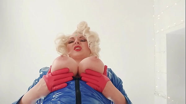 facesit fetish free homemade video_FemDom POV dirty talk