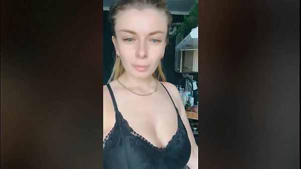 Muestra la cola con transparencia en un vivo 