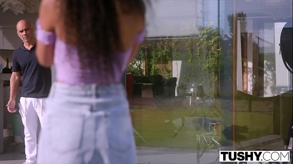 Play MP4 - TUSHY Anal-loving Party girl Romy craves something more