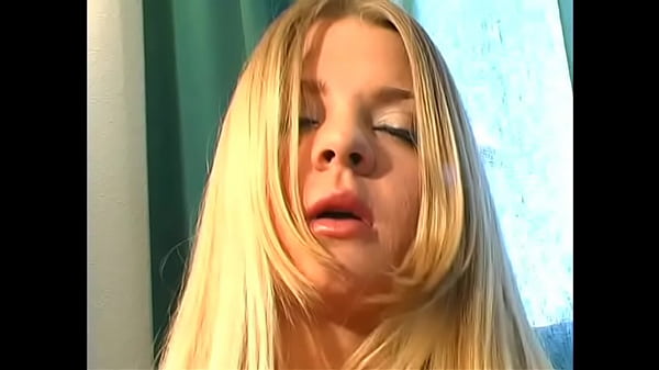 Young anal slut asks to fuck her_in her little ass Anal creampie