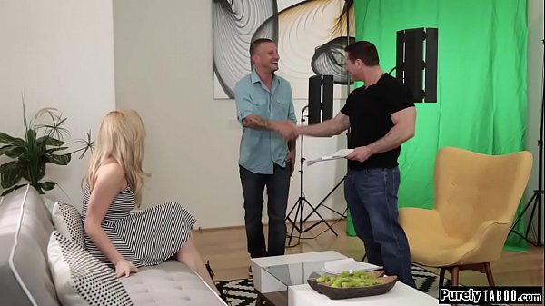 Actress all hyped up when doing audition for a the kissing scene comes up she follows along and finds herself naked with the task to suck that the directors helps and she analed