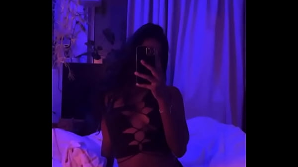 Deleting in 48 hours but whoever likes and says hi ill send u nudis vids 