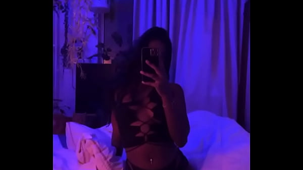 Nonton Deleting In 48 Hours, But Whoever Likes And Says Hi, Ill Send U Nudis Vids? thumbnail