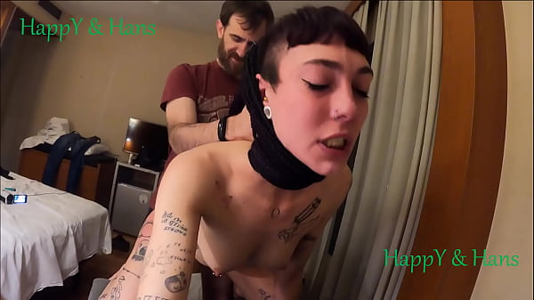 Nos Encanta Usar Cristal. Happy. Compa&ntilde;era De Cuarto Me Deja Follarla Despues De Una Fiesta. thumbnail