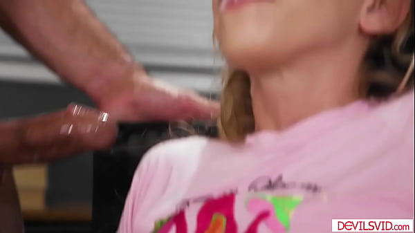 Teen_fucked by her older class teacher