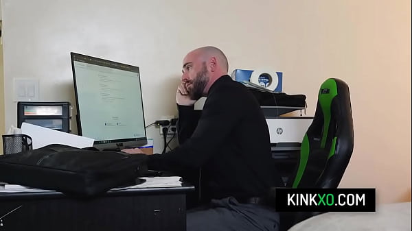 Nonton Petite Babe Loves Sucking Big Cock thumbnail