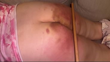 Nonton Slo-mo Ass Impact thumbnail