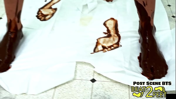 Puddin' footin' around raven rogue 