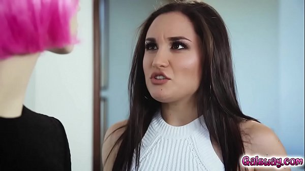 Jenna Sativa ate Gabi Paltrovas bushy_wet pussy