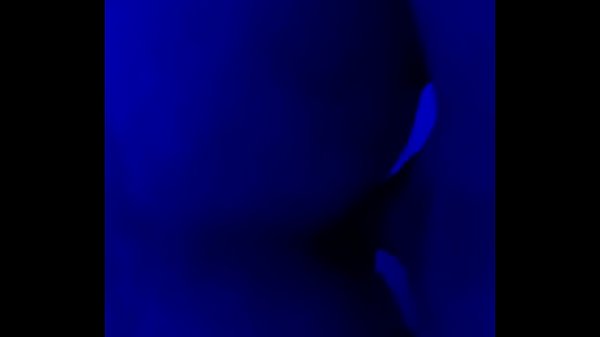 Mindblowing chick soaks my body 