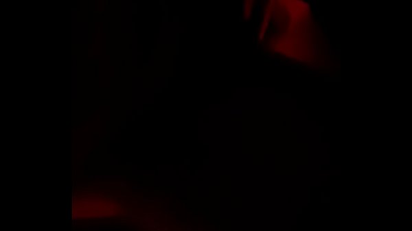 Mindblowing chick soaks my body 