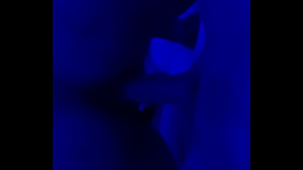 totallysexy soaking wet girlfriend knows how to get ithard