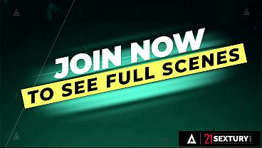 Alyssa bounty strips bikini for sun drenched sex 