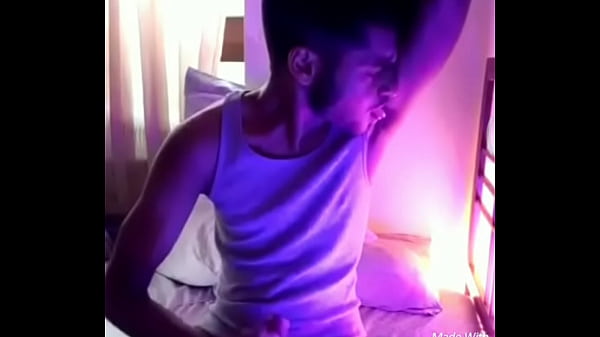 gay masturbation.....soloboy 