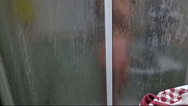 Nonton Mi Mejor Amiga Me Pill&oacute; Masturb&aacute;ndome Mientras Se Duchada Y Terminamos Follando Duro Gran Corrida En Su Co&ntilde;o Estrecho thumbnail