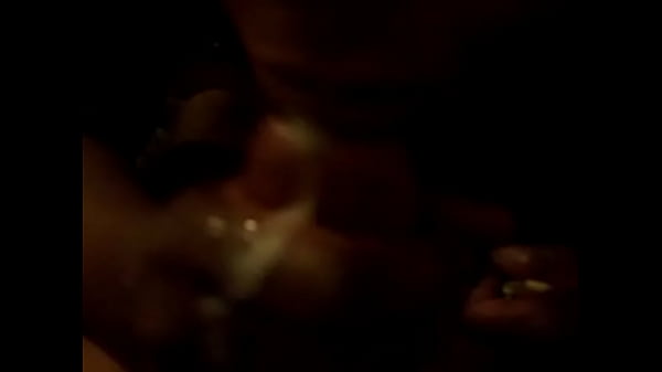 AMATEUR CHICK SUCKING DICK pt2