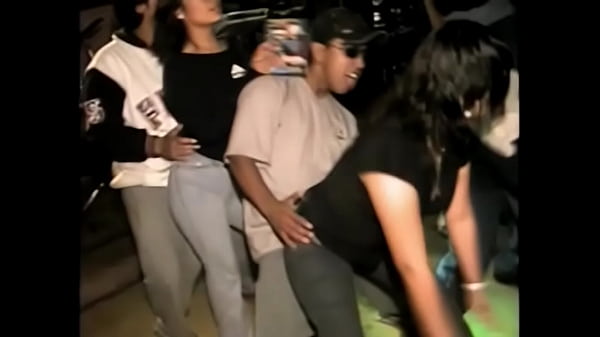 (emosiones.g) perreo chacalonero 