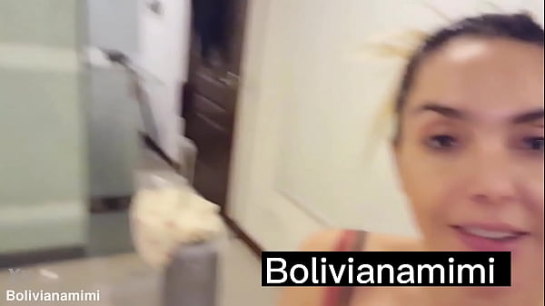 Play MP4 - Molhadinha depois de viajar