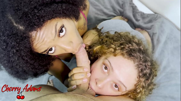 Menage Amador Caseiro Trouxe Minha Amiga_Pra ele_Foder Branquinhae Pretinha dividindo porra Cherry AdamsAmanda_Teix