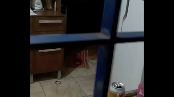 Casada dando corno chega