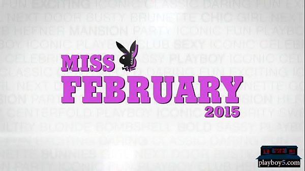 Nonton Amazing Playmate With Big Tits Talking And Modeling thumbnail