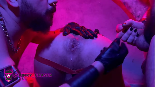 Gay Cuckold Bareback Felching thumbnail