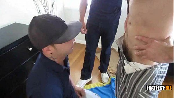 Sucking A Tasty Big Throbbing Cock