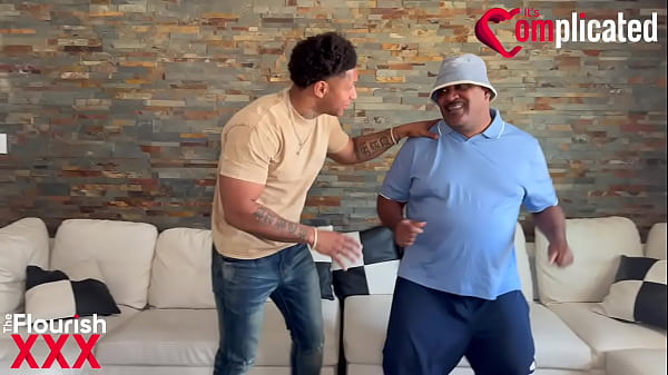 Its c ep9 lemonade or lemon persuade by kiki daire and bossmane dre with mrflourish 