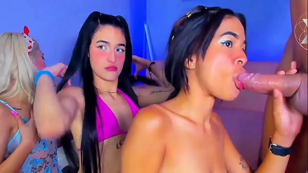 Play MP4 - I met these whores on the internet and they all want to suck my dick