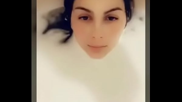 Hermosura de chica ofrece sexo acambio_de dinero