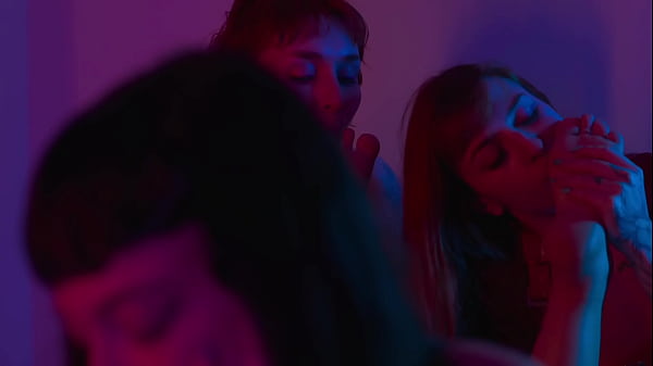 My Soft Soles Need A Mouth That Knows How To Worship 