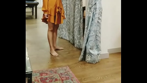 Indian Desi Mallu Girl Showing Boobs At Work thumbnail