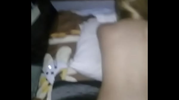 Asime cogeel amigo de mi_esposo