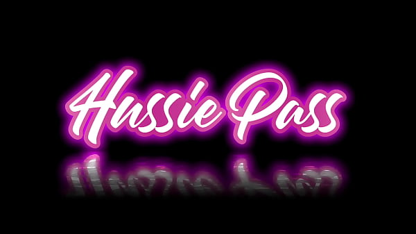 Nonton The Sexy Blonde With Heterochromia Featuring Bambi Barton With Devin Drills thumbnail