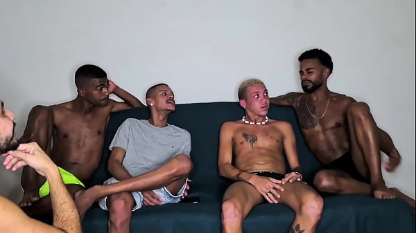 Orgia Entre Os Alunos thumbnail