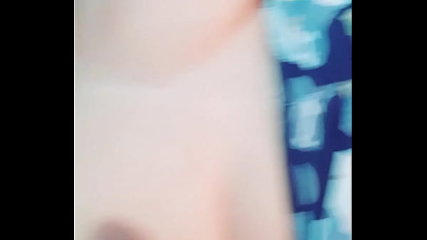 Play MP4 - Estaba sola en mi habitaci&oacute;n y de repente entra mi cu&ntilde;ado y me manda un buen polvo