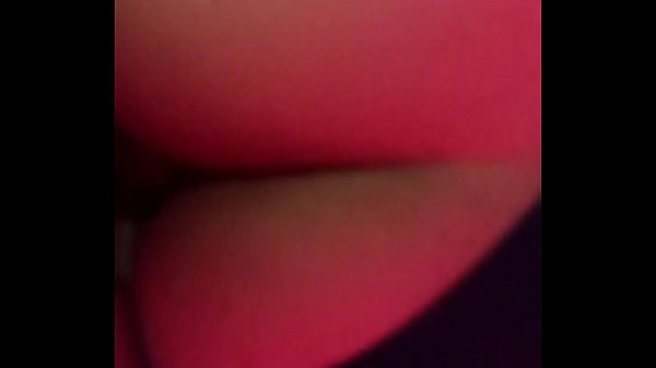 Mais um v&iacute;deo feito por B&aacute;rbara  Ara&uacute;jo, onde ela aproveitou pra gravar a transa onde ela enraba o parceiro sem d&oacute; 