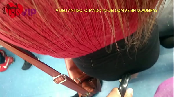 Play MP4 - Marido da Cristina Almeida filmando sua esposa se exibindo no trem da Cptm e no Rond&atilde;o