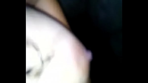 Play MP4 - Timida me env&iacute;a su primer video