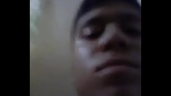 Fui_al bañoa y terminé haciendomeuna puñeta