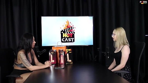 Play MP4 - VEJA A ENTREVISTA SAFADA E CHEIA DE PUTARIA COM A VIVAN LOLA E NOSSA SAUDOSA VIT&Oacute;RIA BEATRIZ NO PORN CAST BRAZIL - PARTE 5 &lpar;WATCH ON&colon; SHEER&sol;RED&rpar;