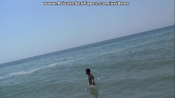 Play MP4 - Public girlfriend fuck near the beach scene 3
