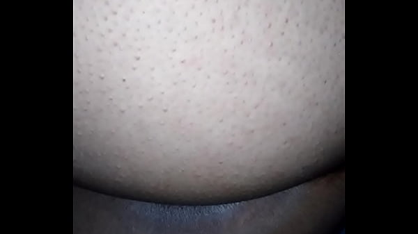 Play MP4 - le encanta que le abra el culo