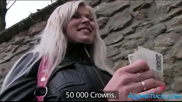 Sexy_amateur_Radka fucked in_the toilet with_strangerfor cash