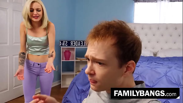 Stepdad and Uncle Swap for Pussy ⭐ FamilyBangs.com 